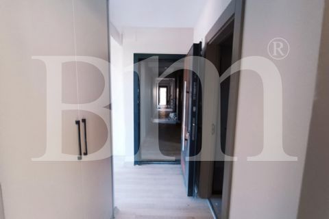 bm'den 2.çevre yolunda 1+1 lüks-otoparklı kiralık daire