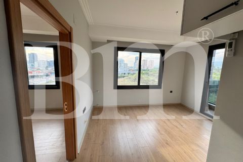 bm''den 2.çevreyolun'da 1+1 ofis-büro-muayenehane uygun
