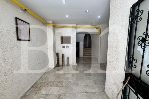 bm''den davultepe'de anayol üzeri denize yakın 3+1 kombili daire