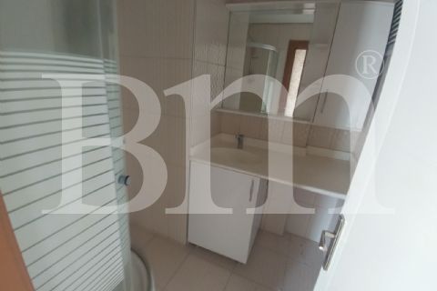 bm''den gelecek koleji civ. soli 'de geniş otoparklı 2+1 daire