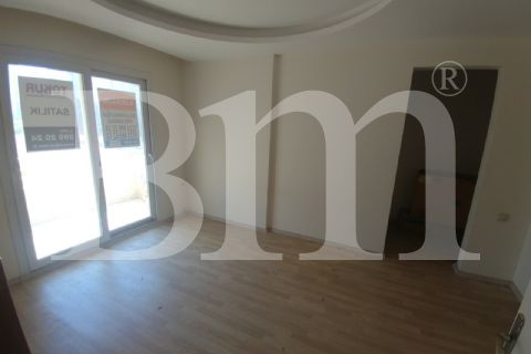 bm''den gelecek koleji civ. soli 'de geniş otoparklı 2+1 daire