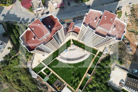 BM'DEN HAVUZLU SİTE İÇİNDE GÜVENLİKLİ 2+1 LÜKS SIFIR DAİRE