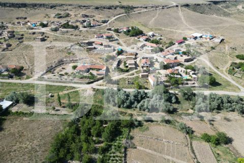 bm'den kırşehir mucur aydoğmuş'ta merkezde imarlı arsalar