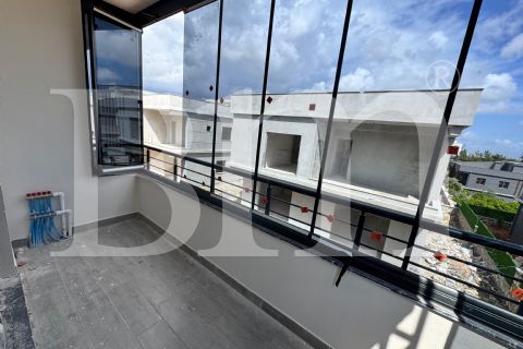 bm'den kuyulukta sıfır 4+1 dubleks bahçeli villa