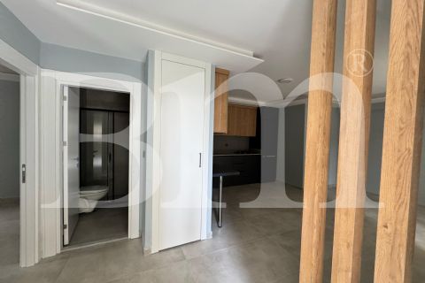 bm'den marina civ. sıfır yapılı ekstralı bahçeli 1+1 daire