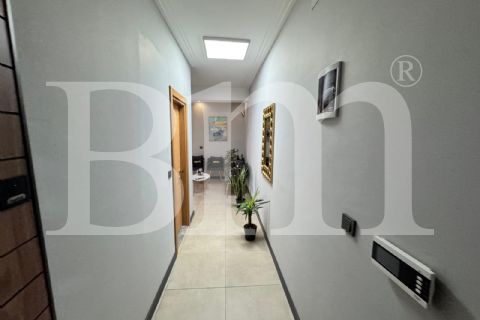 bm'den mezitli 2.çevre yolunda 2+1 ofis & büro