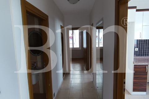 bm''den mezitli deniz manzaralı 2+1 90m2 daire