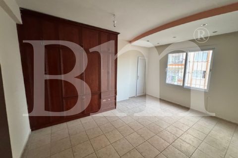 bm'den mezitli mendereste gmk'ya yakın 4+1 200m2 daire