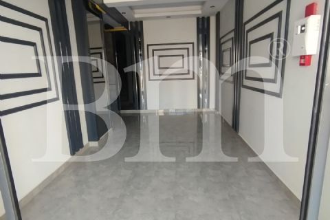 bm'den mezitli yaşar doğu cad. lüks 3+1 geniş kombili daire
