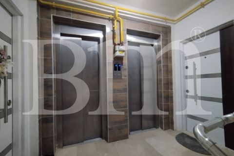 bm''den mezitli'de 3+1 150m2 net masrafsız temiz daire