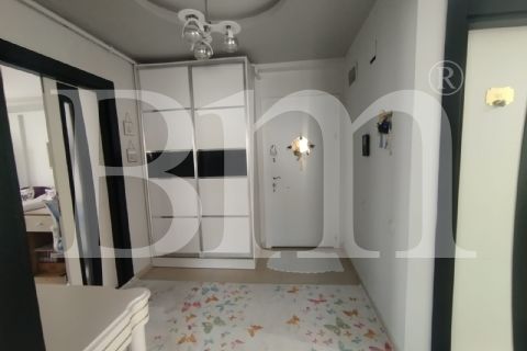 bm''den mezitli'de 3+1 150m2 net masrafsız temiz daire