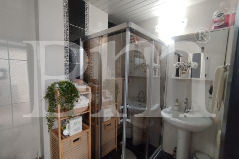 bm''den mezitli'de 3+1 150m2 net masrafsız temiz daire