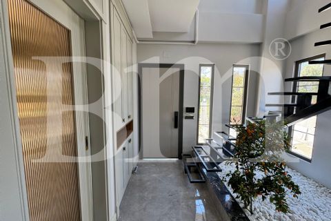 bm'den mezitlide müstakil bağımsız sıfır lüks ikiz dubleks villa