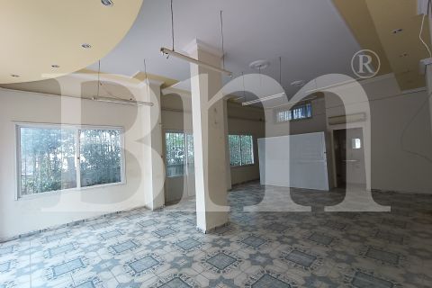 bm'den pirireis'de 80m2 geniş kullanışlı bahçeli dükkan