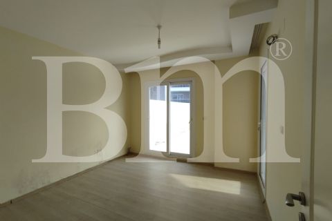 bm''den üniversite caddesin'de 2+1 teraslı geniş daire