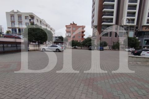 bm''den üniversite caddesin'de 2+1 teraslı geniş daire