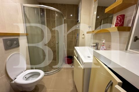 bm'den üniversite caddesin'de 2+1full eşyalı havuzlu daire