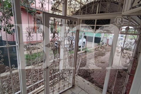 bm'den viranşehirde cadde üzeri ticari nitelikli 410m2 villa