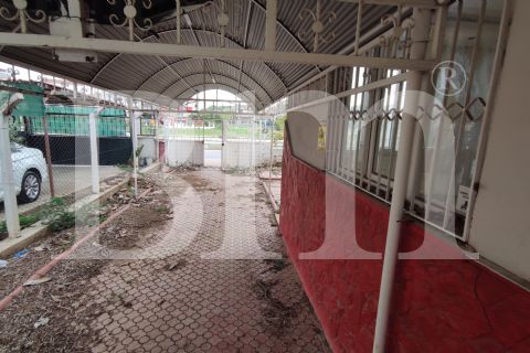 bm'den viranşehirde cadde üzeri ticari nitelikli 410m2 villa
