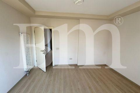 bm''den yenişehir'de site içi 4+1 240m2 havuzlu kombili daire