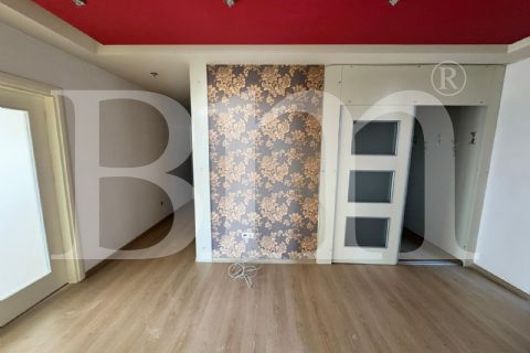 bm''den yenişehir'de site içi 4+1 240m2 havuzlu kombili daire