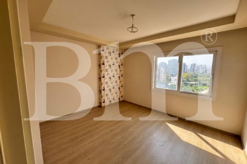 bm''den yenişehir'de site içi 4+1 240m2 havuzlu kombili daire